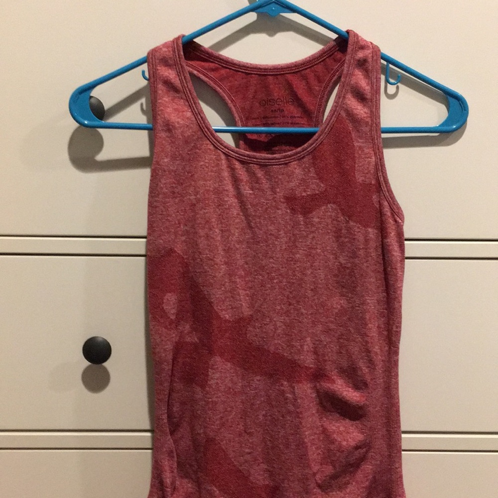 Oiselle workout tank top